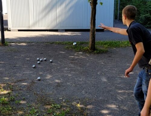 Boules-Kugeln für den sommerlichen Französischunterricht